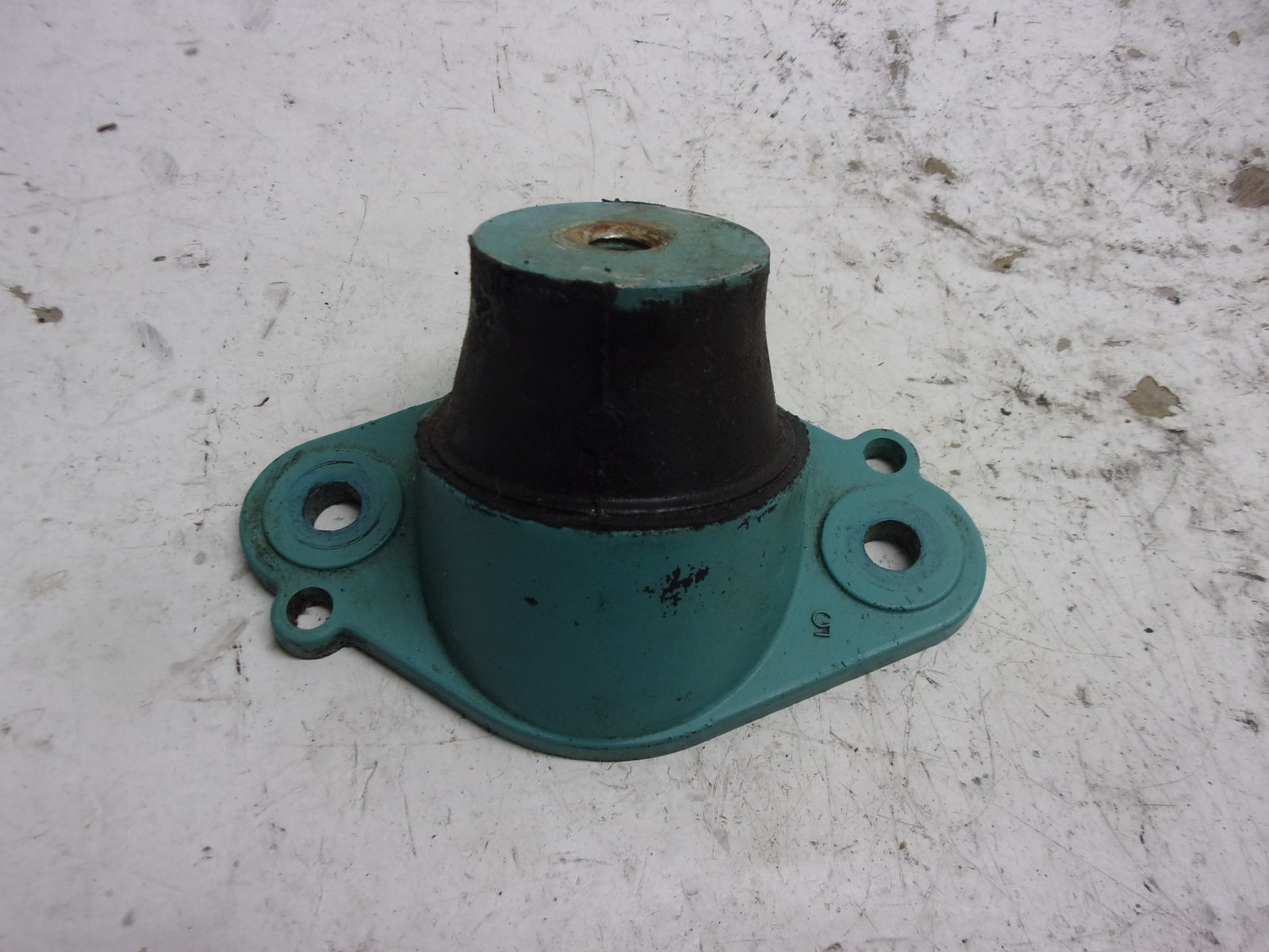 Kawasaki Jet Ski 1986-1999 SX SXI TS SC XI X2 OEM Engine Mount Set # 92160-3757