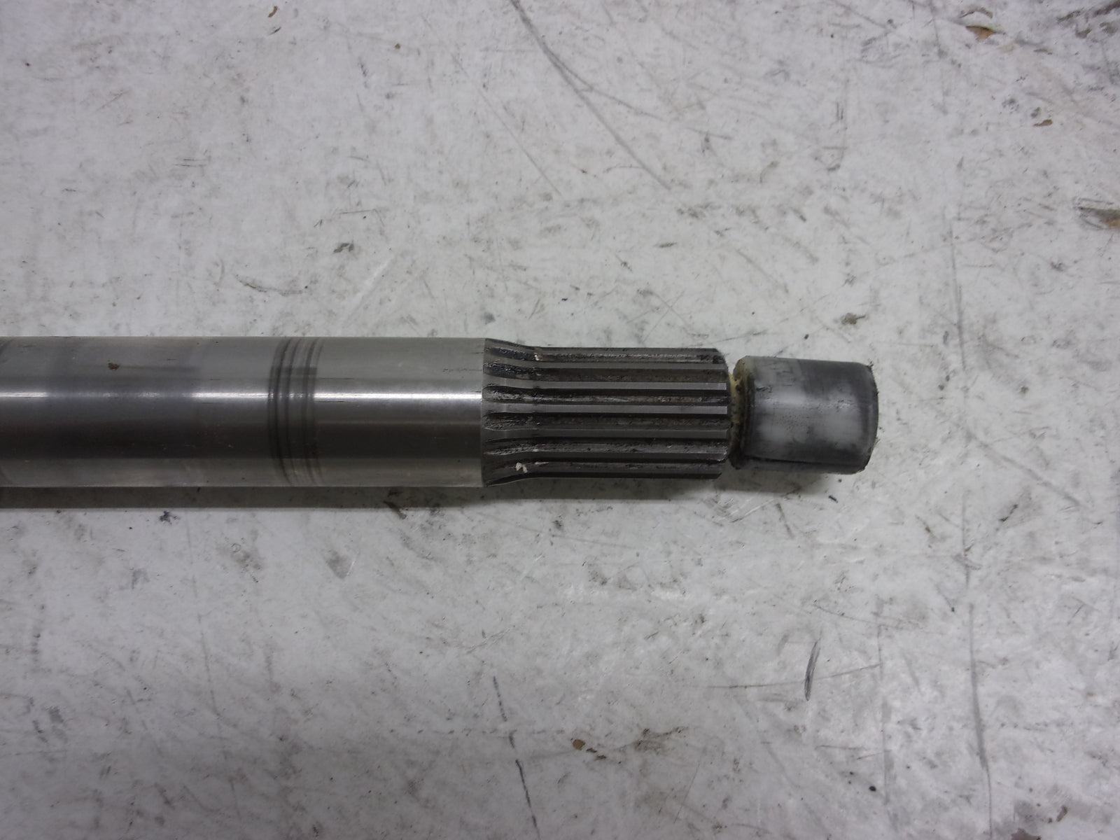 SeaDoo Bombardier 1998 XP Limited OEM Drive Shaft Assembly Part# 272000141