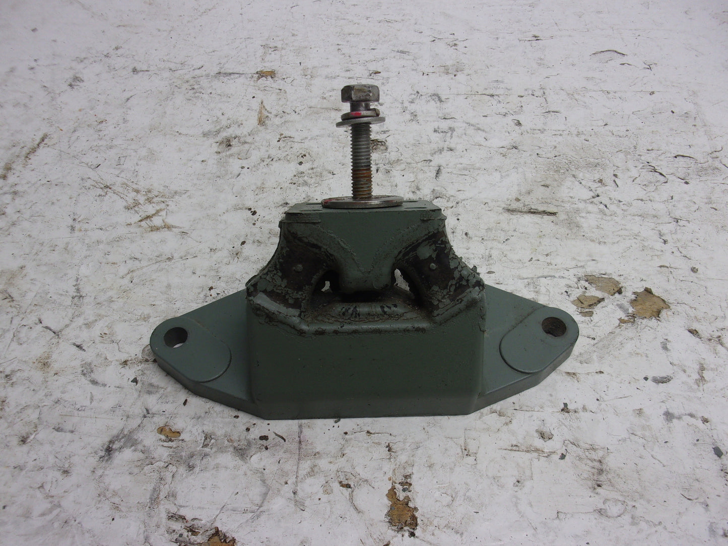Yamaha Waverunner 1999-2001 XL 1200 OEM Engine Mount Set Part# 66V-44517-00-8P